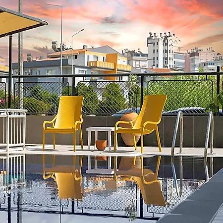 7inn Hotel