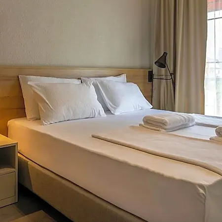 7inn Hotel